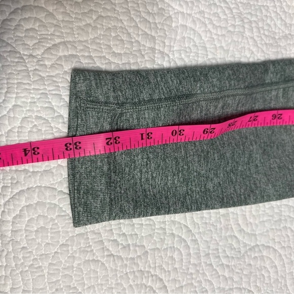 Women's Green Leggings - Picture 8 of 10